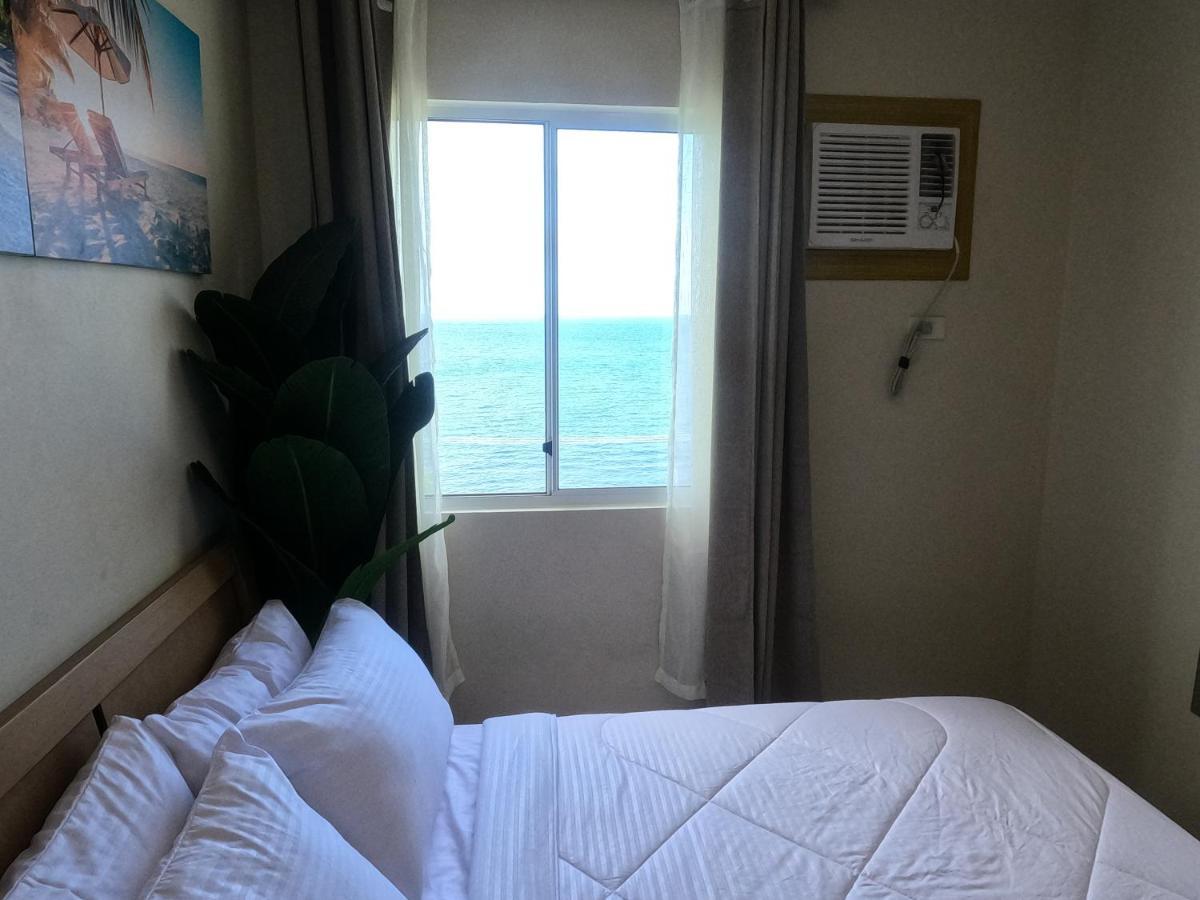 Condotel Dc Marina Spatial Felinvest Dumaguete City Dış mekan fotoğraf