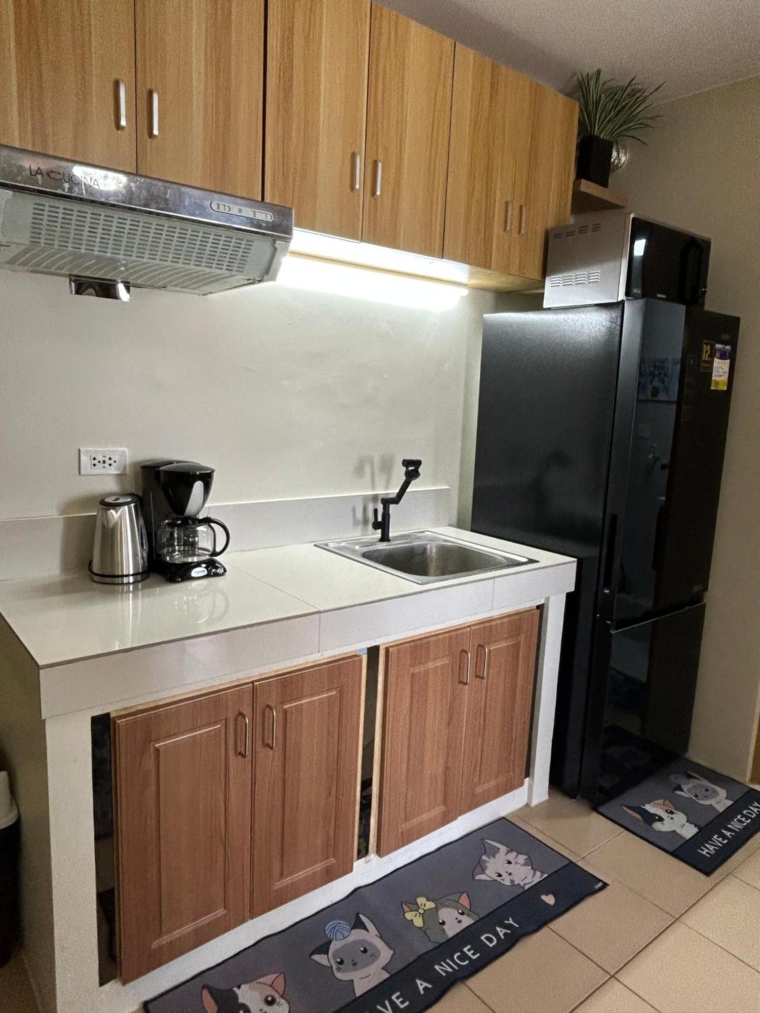 Condotel Dc Marina Spatial Felinvest Dumaguete City Dış mekan fotoğraf